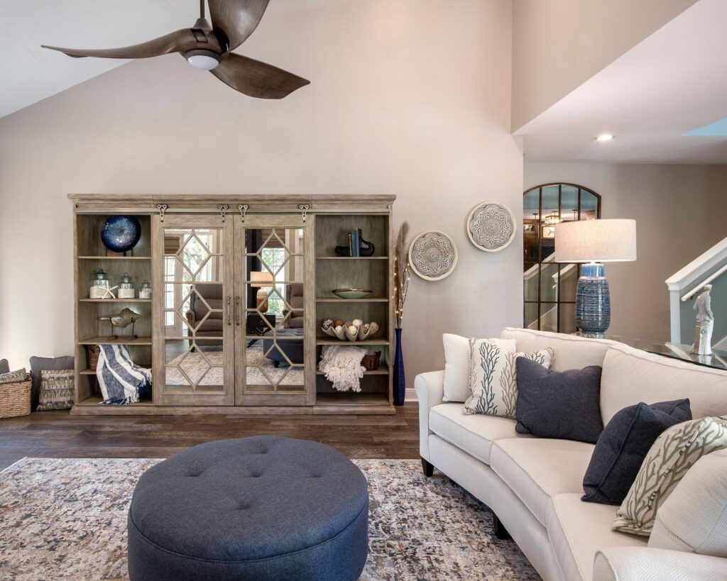 Vacation House Interior Decorator Kimberling City, MO