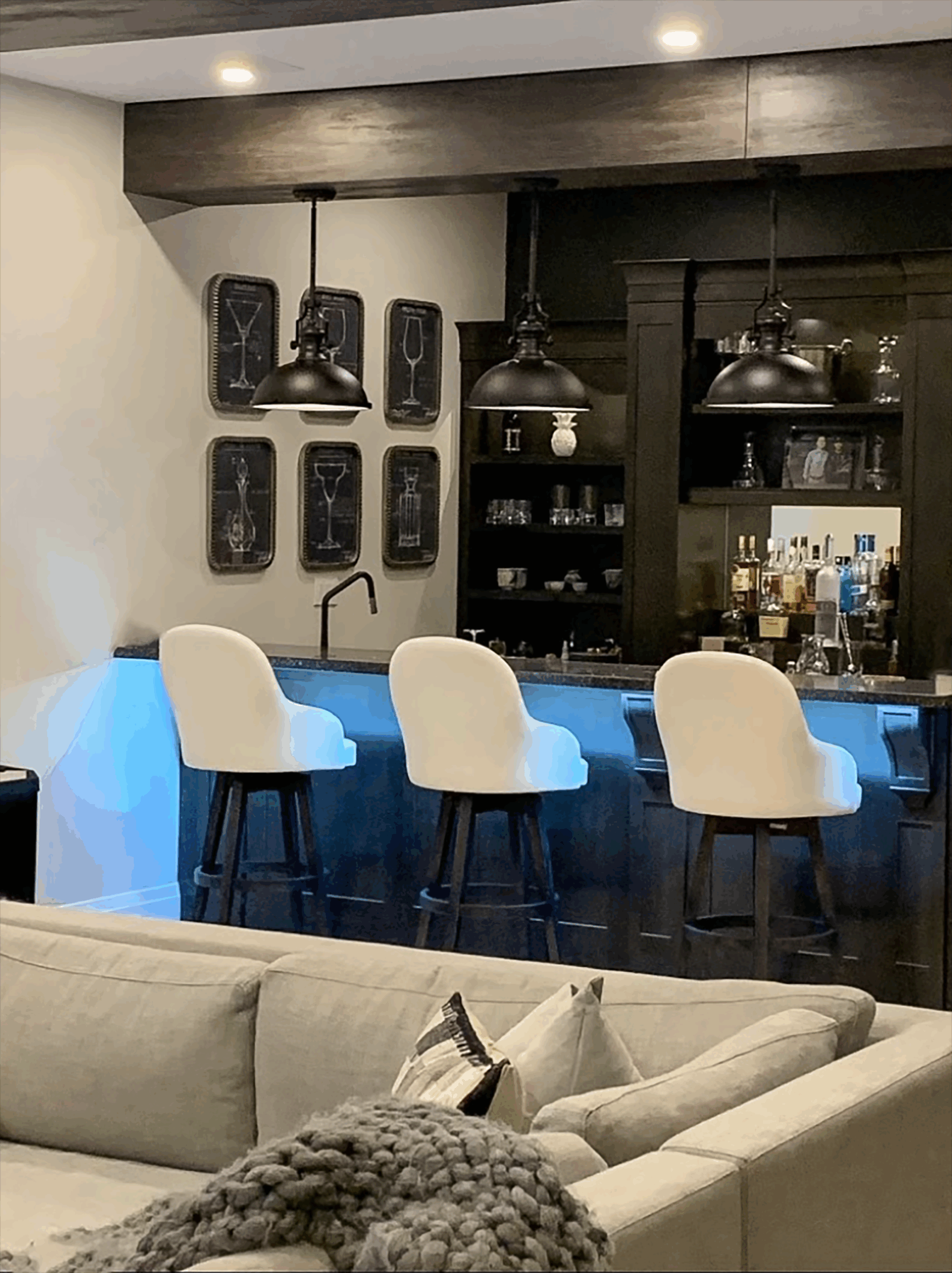 custom bar interior designer Kimberling city