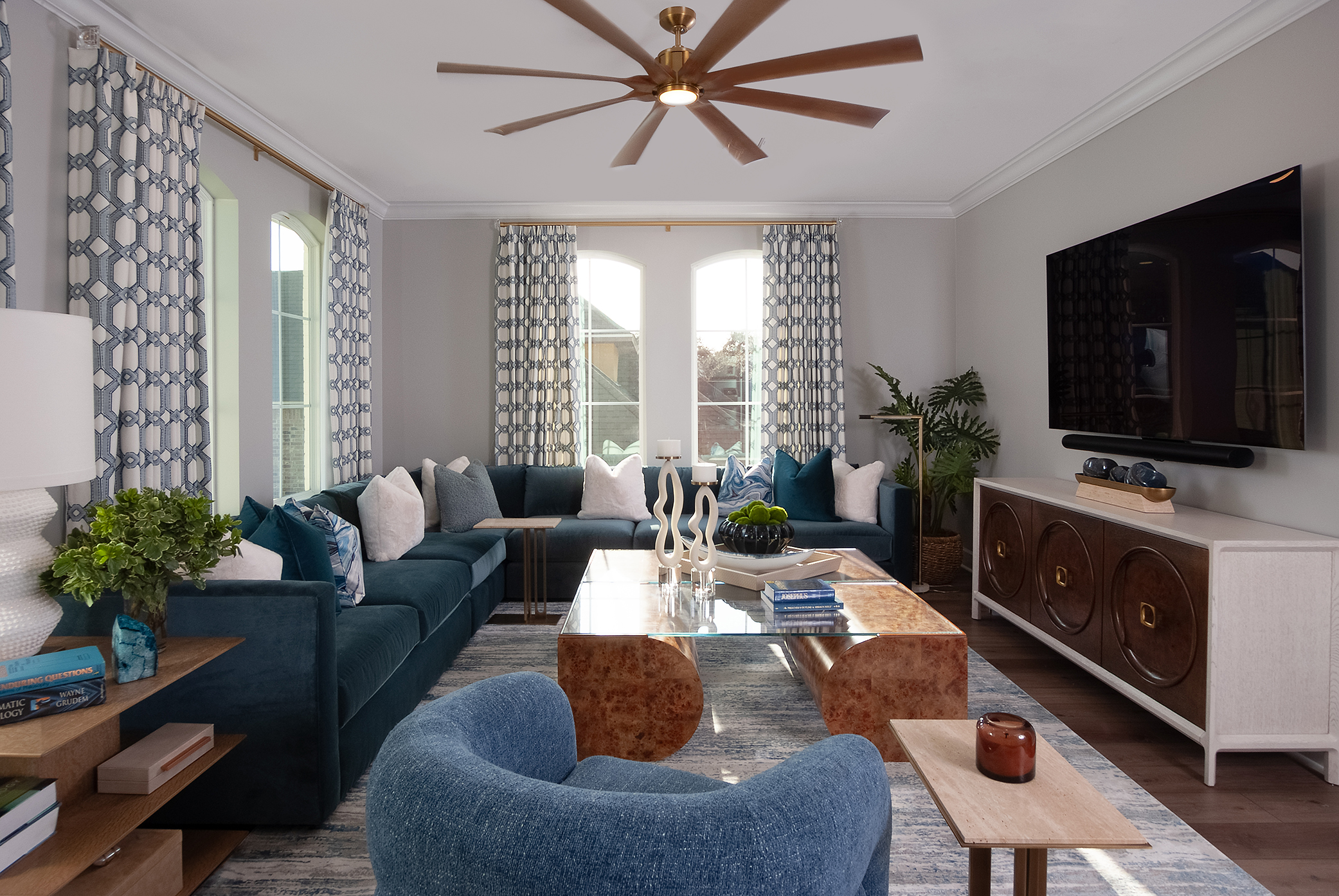Family Room Interior Designer Kimberling City, MO